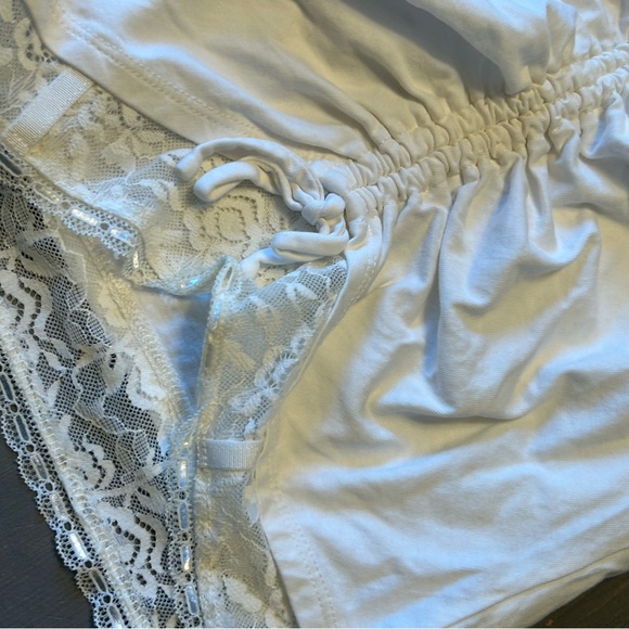 Stunning top - Picture 5 of 6